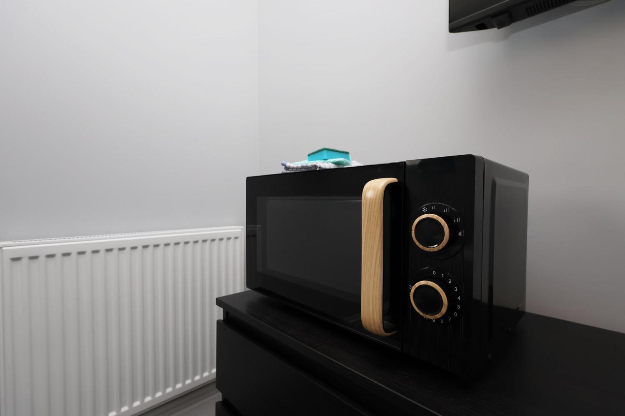 En-Suite Double Rooms, Smart Tv Comfy Style لينيلي المظهر الخارجي الصورة